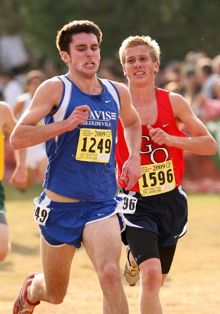 2009 CIF XC Boys D1-063.JPG - 2009 California CIF Cross Country Championships, Woodward Park, Fresno, California